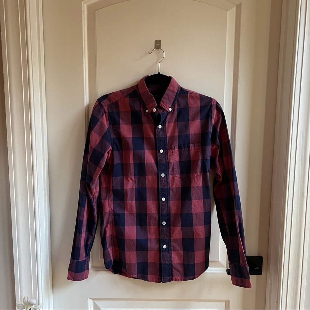 J. Crew Men’s Plaid Button Down (Red/Navy)